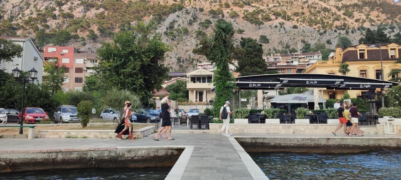 Bay Mola Aparts Kotor Dış mekan fotoğraf